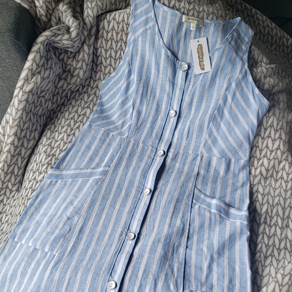 NWT! Hailey and Co Linen striped dress